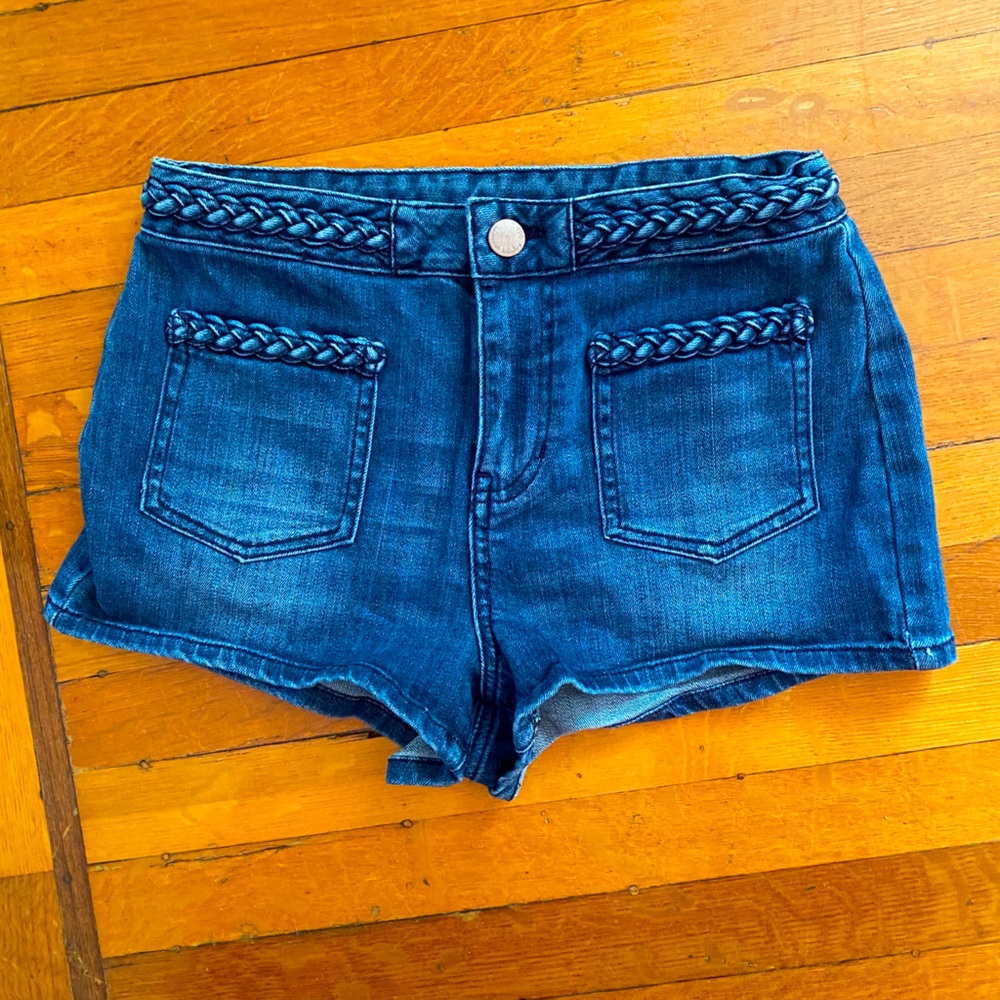 HOUSE OF HARLOW DENIM SHORTS